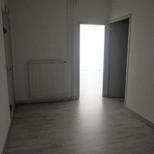  REPUBLIQUE IMMOBILIER : Local / Bureau | SENS (89100) | 43 m2 | 750 € 