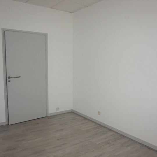  REPUBLIQUE IMMOBILIER : Local / Bureau | SENS (89100) | 43 m2 | 750 € 