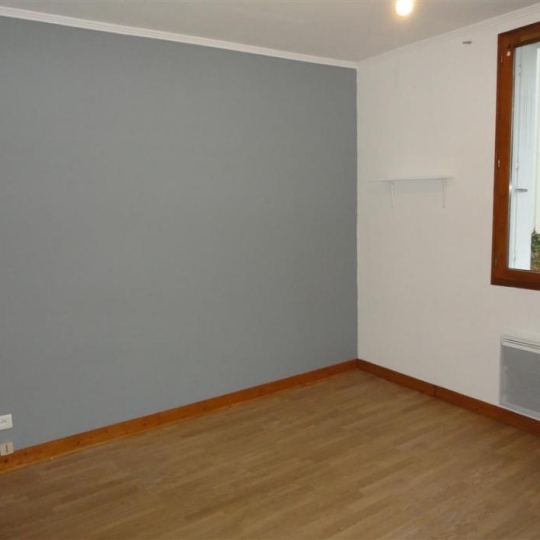  REPUBLIQUE IMMOBILIER : Appartement | SENS (89100) | 38 m2 | 440 € 