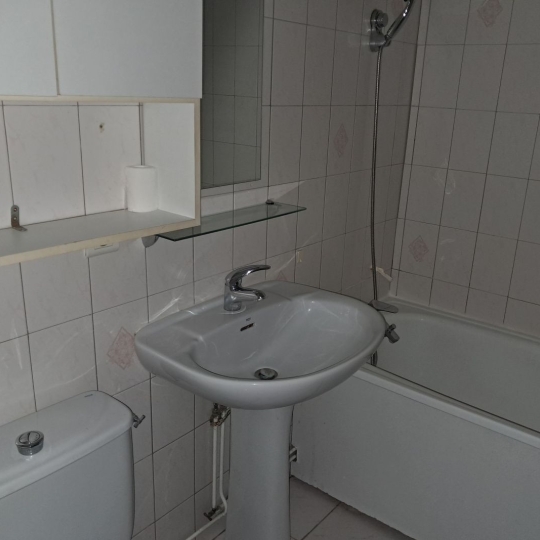  REPUBLIQUE IMMOBILIER : Appartement | SENS (89100) | 38 m2 | 440 € 