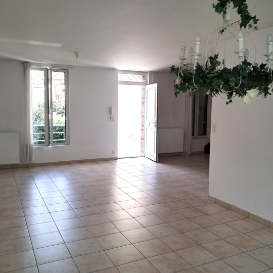  REPUBLIQUE IMMOBILIER : Maison / Villa | SENS (89100) | 102 m2 | 895 € 