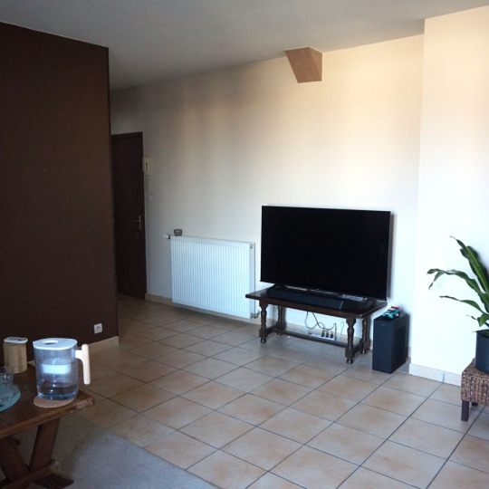 REPUBLIQUE IMMOBILIER : Appartement | SENS (89100) | 66.86m2 | 605 € 