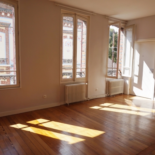  REPUBLIQUE IMMOBILIER : Appartement | SENS (89100) | 75 m2 | 725 € 