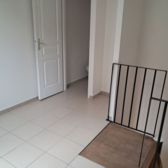  REPUBLIQUE IMMOBILIER : Appartement | SENS (89100) | 20 m2 | 365 &euro; 