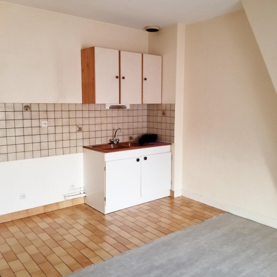  REPUBLIQUE IMMOBILIER : Appartement | SENS (89100) | 31 m2 | 415 € 