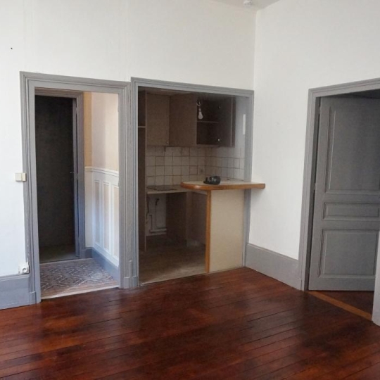 REPUBLIQUE IMMOBILIER : Appartement | SENS (89100) | 36.00m2 | 546 € 
