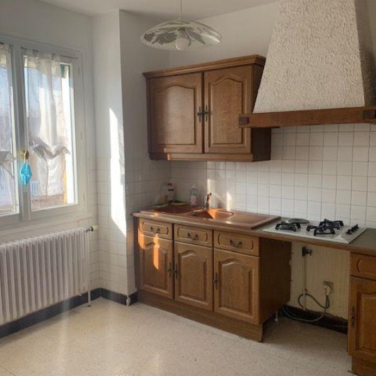  REPUBLIQUE IMMOBILIER : House | MAILLOT (89100) | 119 m2 | 1 150 &euro; 