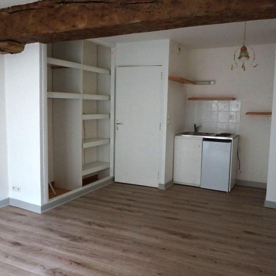  REPUBLIQUE IMMOBILIER : Appartement | SENS (89100) | 24 m2 | 355 € 