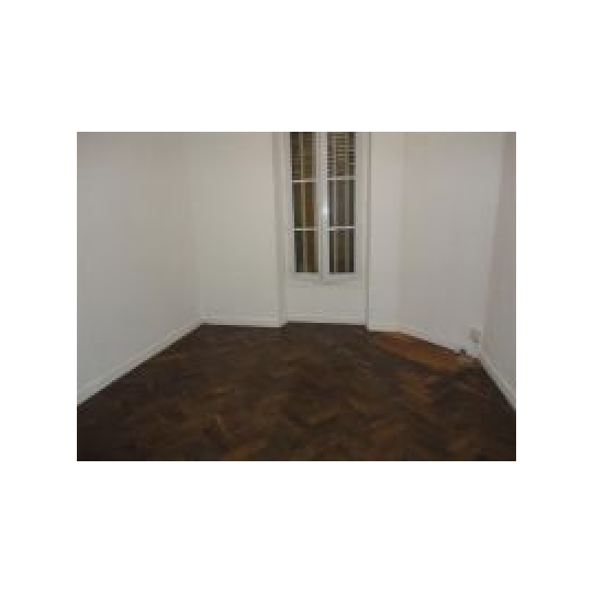  REPUBLIQUE IMMOBILIER : House | SENS (89100) | 28 m2 | 390 € 