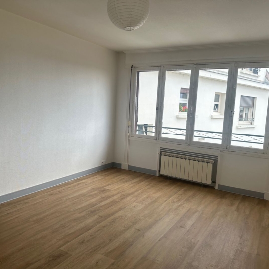 REPUBLIQUE IMMOBILIER : Appartement | SENS (89100) | 76.90m2 | 769 € 