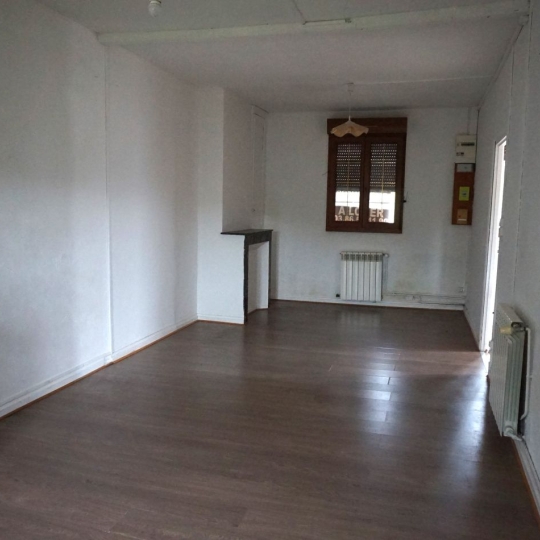  REPUBLIQUE IMMOBILIER : Maison / Villa | PARON (89100) | 57 m2 | 510 € 