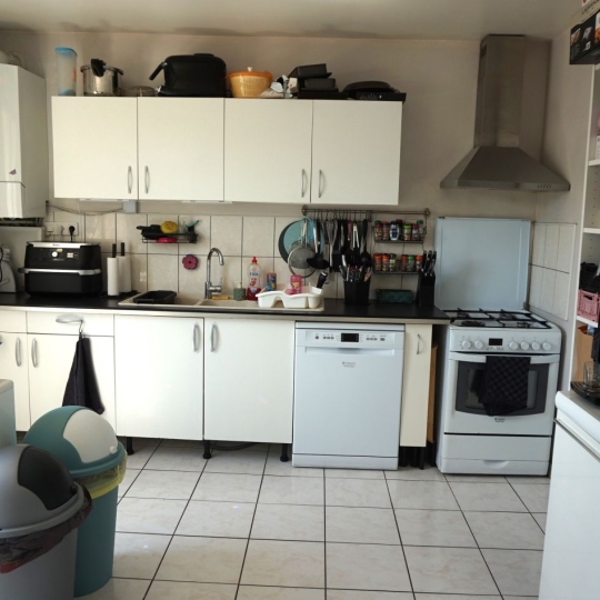  REPUBLIQUE IMMOBILIER : Appartement | SENS (89100) | 99 m2 | 780 € 