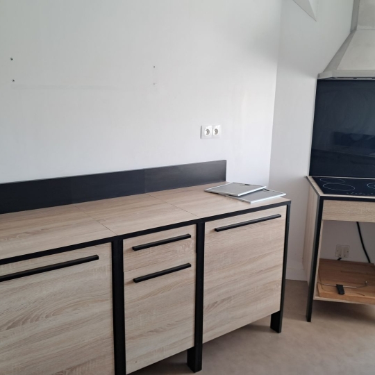  REPUBLIQUE IMMOBILIER : Apartment | SENS (89100) | 40 m2 | 518 € 