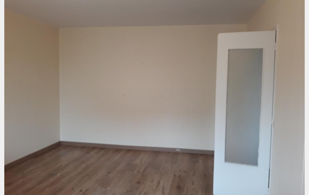 REPUBLIQUE IMMOBILIER : Appartement | SENS (89100) | 68 m2 | 580 € 