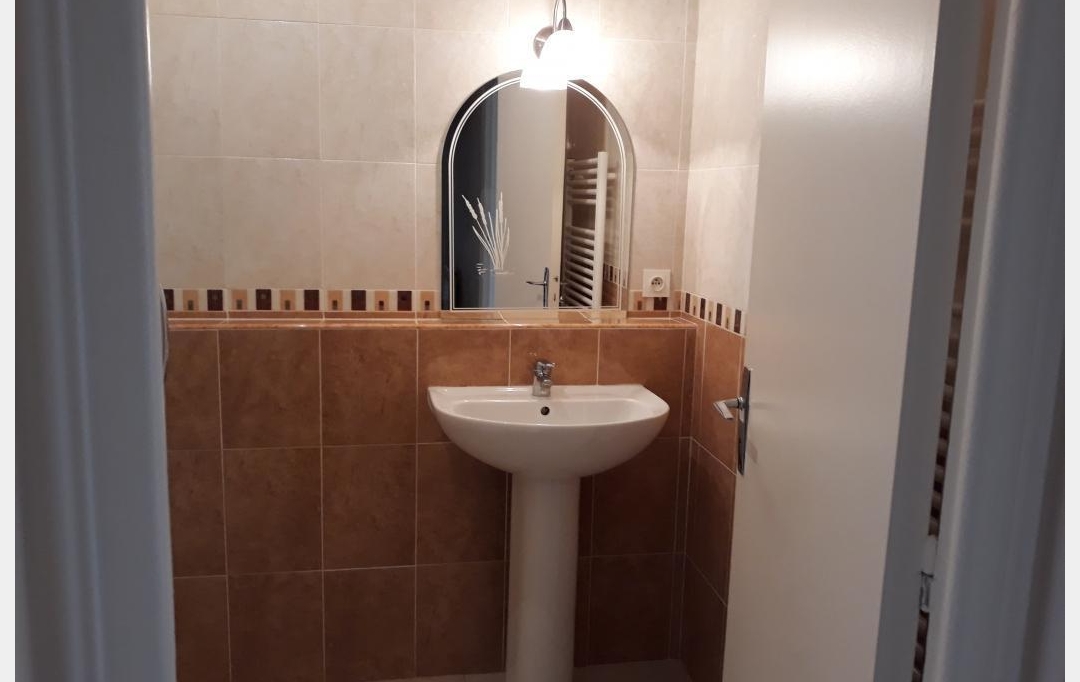 REPUBLIQUE IMMOBILIER : Appartement | SENS (89100) | 68 m2 | 580 € 