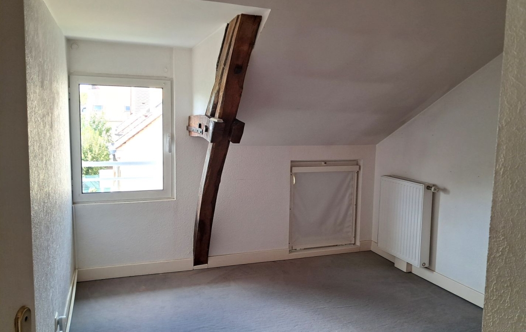 REPUBLIQUE IMMOBILIER : Maison / Villa | SENS (89100) | 102 m2 | 895 € 