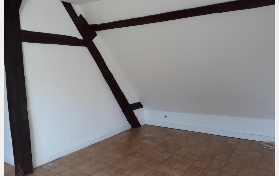 REPUBLIQUE IMMOBILIER : Apartment | SENS (89100) | 30 m2 | 415 &euro; 