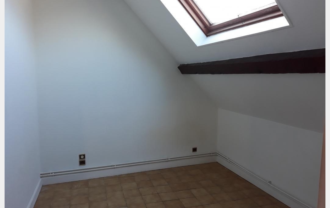 REPUBLIQUE IMMOBILIER : Apartment | SENS (89100) | 30 m2 | 415 &euro; 