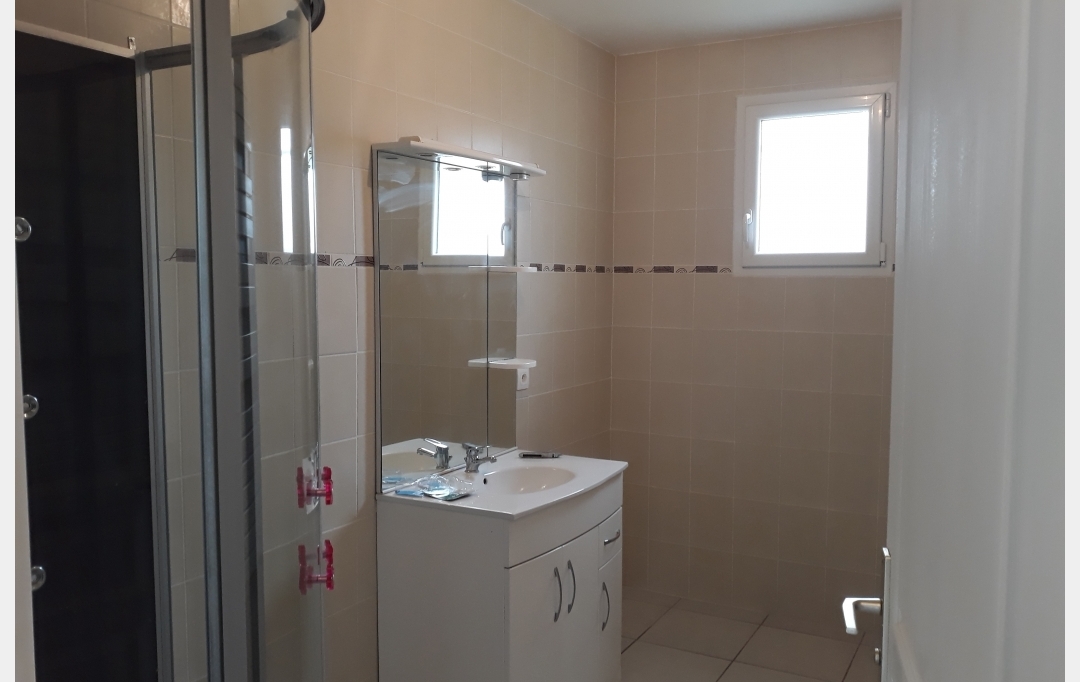 REPUBLIQUE IMMOBILIER : Maison / Villa | SENS (89100) | 90 m2 | 830 &euro; 
