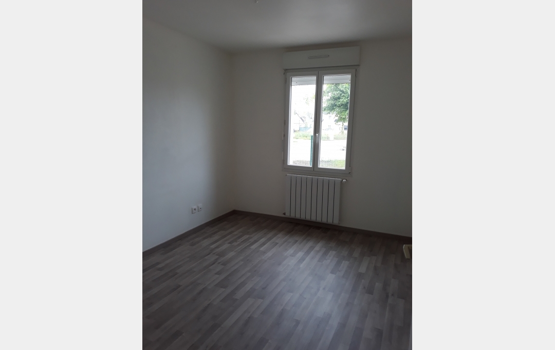 REPUBLIQUE IMMOBILIER : Maison / Villa | SENS (89100) | 90 m2 | 830 &euro; 