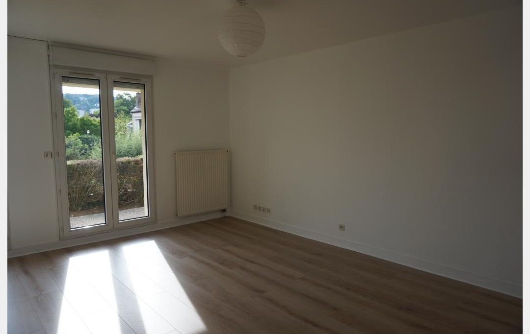 REPUBLIQUE IMMOBILIER : Appartement | SENS (89100) | 51 m2 | 530 € 