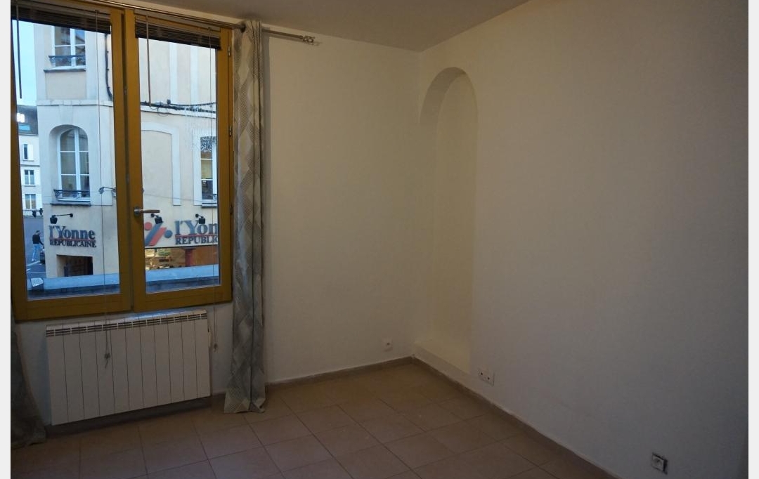 REPUBLIQUE IMMOBILIER : Appartement | SENS (89100) | 21 m2 | 340 &euro; 
