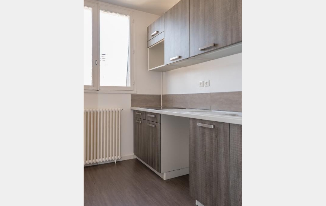 REPUBLIQUE IMMOBILIER : Apartment | SENS (89100) | 50 m2 | 574 € 