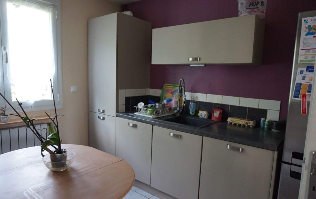 REPUBLIQUE IMMOBILIER : Appartement | SENS (89100) | 97 m2 | 780 € 