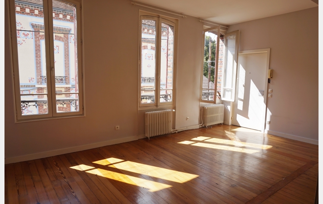 REPUBLIQUE IMMOBILIER : Appartement | SENS (89100) | 75 m2 | 725 € 