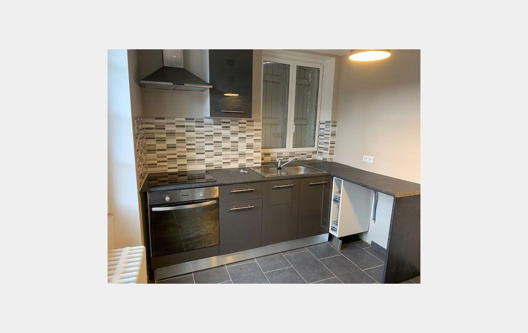 REPUBLIQUE IMMOBILIER : Appartement | JOIGNY (89300) | 48 m2 | 480 € 