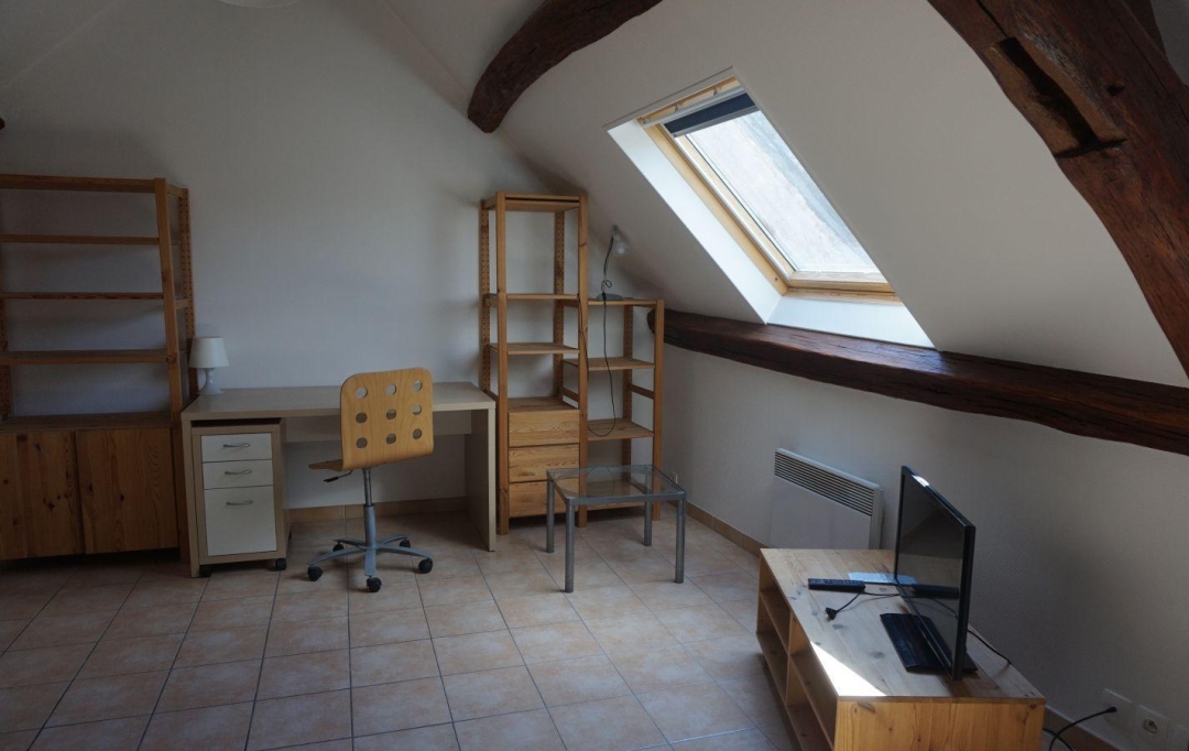 REPUBLIQUE IMMOBILIER : Apartment | SENS (89100) | 25 m2 | 445 &euro; 