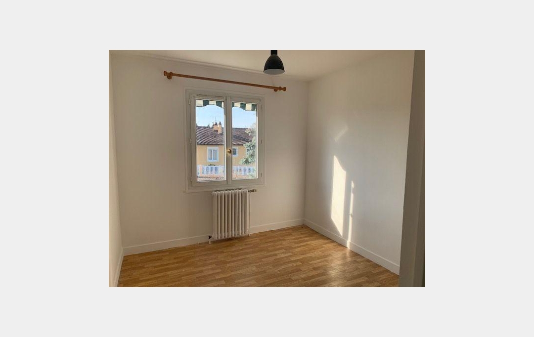 REPUBLIQUE IMMOBILIER : House | MAILLOT (89100) | 119 m2 | 1 150 &euro; 