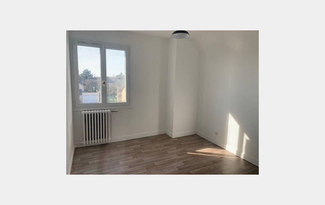 REPUBLIQUE IMMOBILIER : House | MAILLOT (89100) | 119 m2 | 1 150 &euro; 