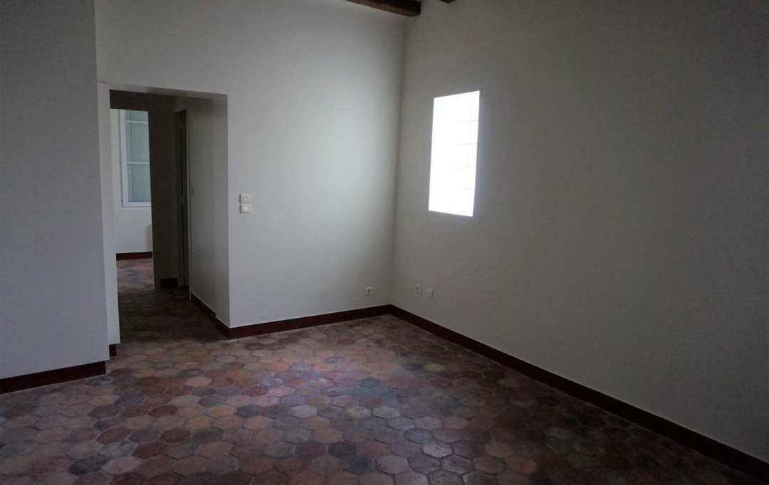 REPUBLIQUE IMMOBILIER : Appartement | SENS (89100) | 36 m2 | 485 € 