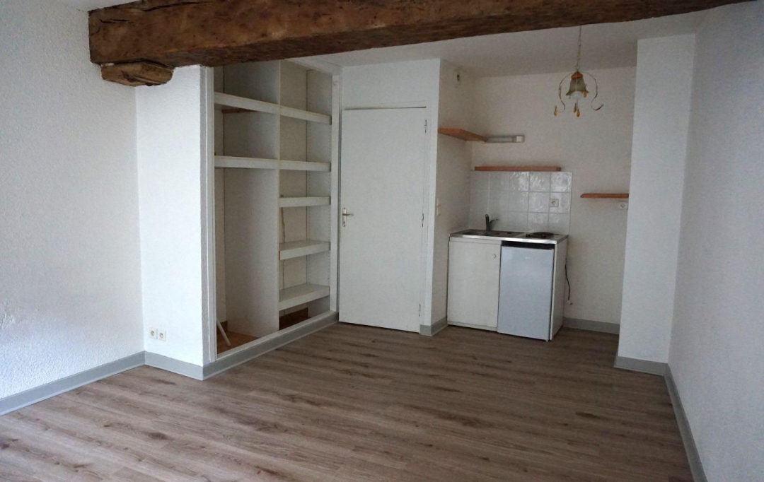 REPUBLIQUE IMMOBILIER : Appartement | SENS (89100) | 24 m2 | 355 € 
