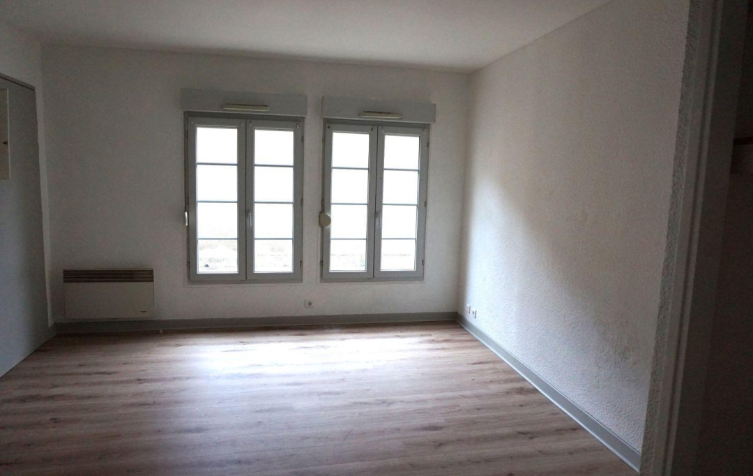 REPUBLIQUE IMMOBILIER : Appartement | SENS (89100) | 24 m2 | 355 € 