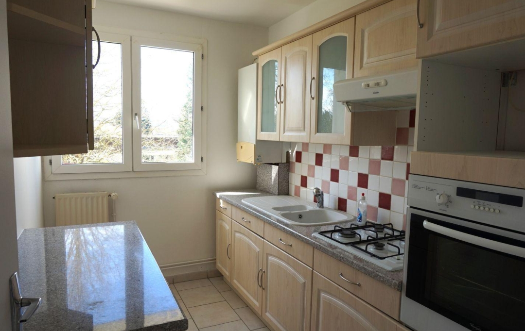 REPUBLIQUE IMMOBILIER : Appartement | SENS (89100) | 42 m2 | 525 € 