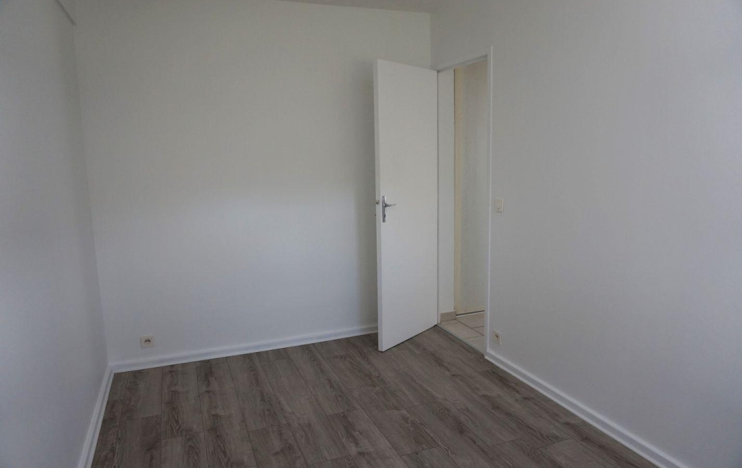 REPUBLIQUE IMMOBILIER : Apartment | SENS (89100) | 42 m2 | 570 € 