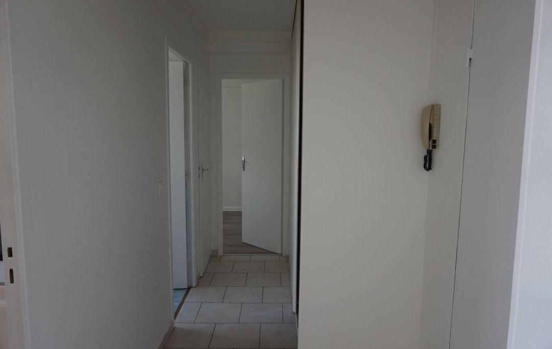 REPUBLIQUE IMMOBILIER : Appartement | SENS (89100) | 42 m2 | 570 € 