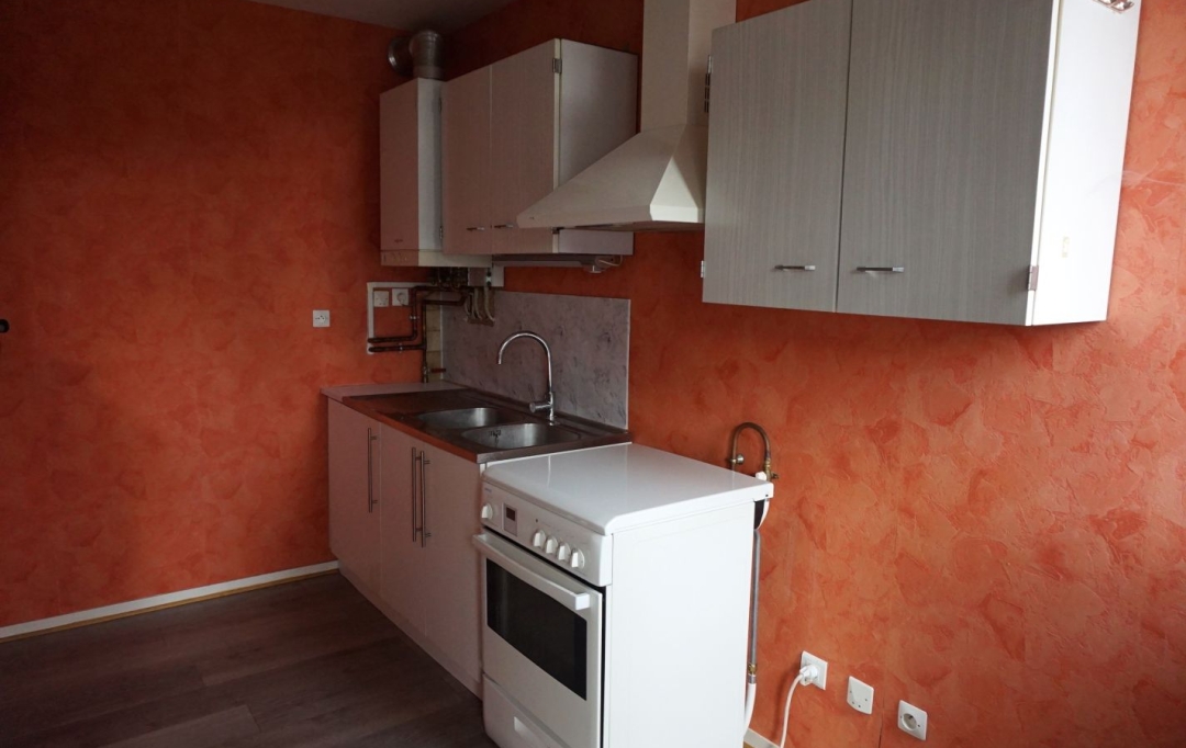 REPUBLIQUE IMMOBILIER : Appartement | PARON (89100) | 46 m2 | 560 € 