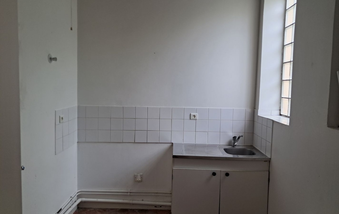 REPUBLIQUE IMMOBILIER : Appartement | SENS (89100) | 39 m2 | 523 € 