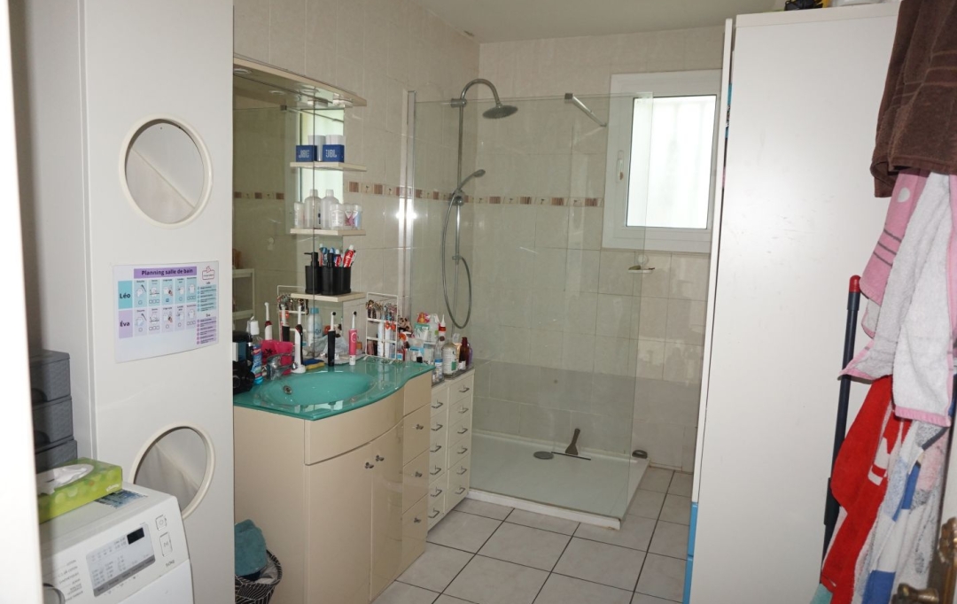 REPUBLIQUE IMMOBILIER : Appartement | SENS (89100) | 99 m2 | 780 € 