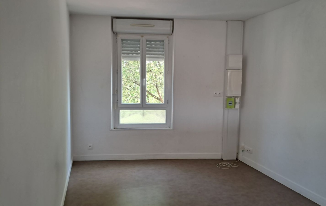 REPUBLIQUE IMMOBILIER : Apartment | SENS (89100) | 40 m2 | 518 € 