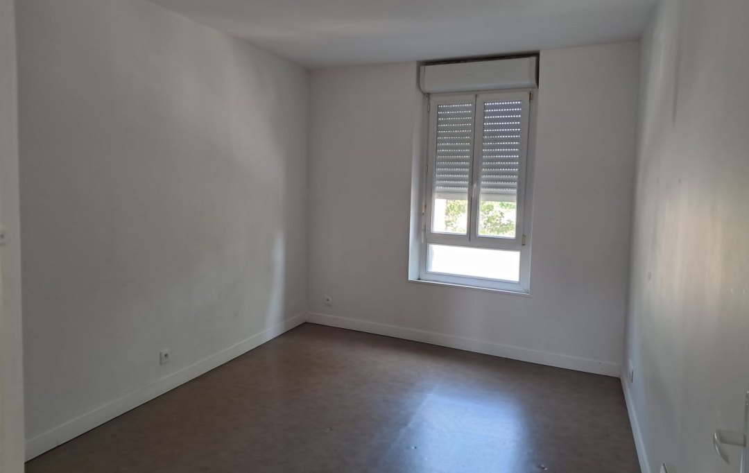 REPUBLIQUE IMMOBILIER : Apartment | SENS (89100) | 40 m2 | 518 € 