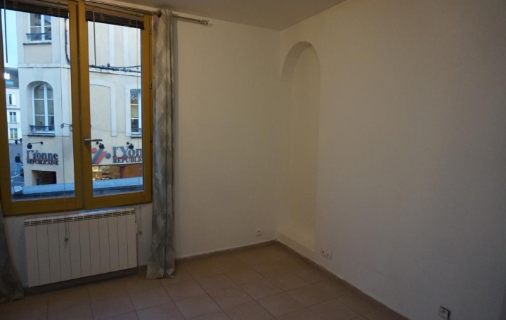 REPUBLIQUE IMMOBILIER : Appartement | SENS (89100) | 21 m2 | 340 € 