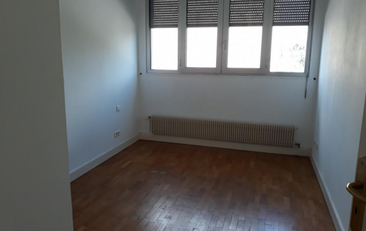 REPUBLIQUE IMMOBILIER : Appartement | SENS (89100) | 107 m2 | 780 € 