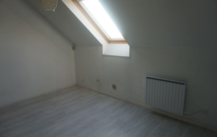 REPUBLIQUE IMMOBILIER : House | PARON (89100) | 110 m2 | 950 € 