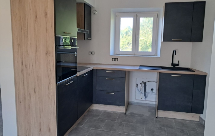  REPUBLIQUE IMMOBILIER Appartement | MALAY-LE-GRAND (89100) | 82 m2 | 750 € 