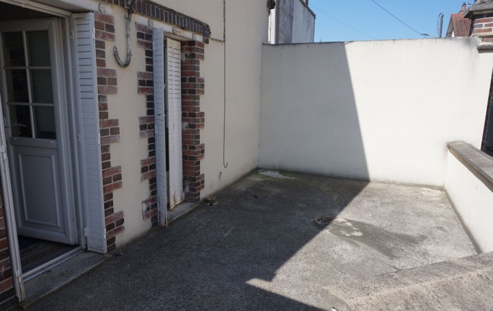  REPUBLIQUE IMMOBILIER Maison / Villa | SENS (89100) | 28 m2 | 390 € 