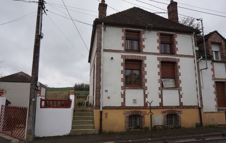Maison PARON 57 m2 510 € Maison PARON 57 m2 510 €